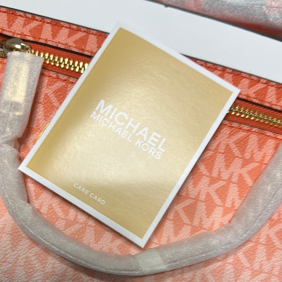 Michael Kors Orange Crossbody Bag with Signature Design - Picture 2 of 3